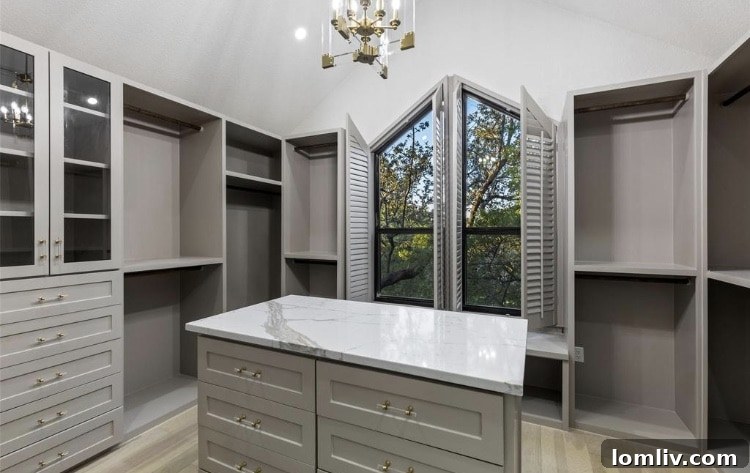 Luxurious master bathroom with modern fixtures and finishes in the Plano property