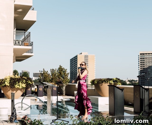 An inviting outdoor seating area, perfect for enjoying the Dallas weather.