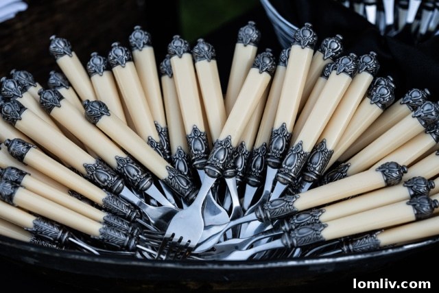 Unique Wedding Centerpiece with Natural Elements