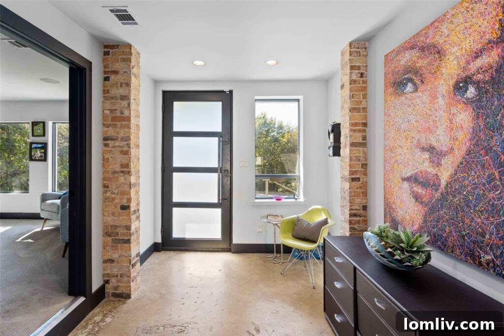 Expansive Midcentury Modern Fort Worth Home with Contemporary Updates