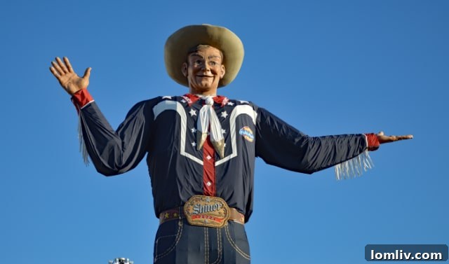 Big Tex welcoming visitors to the State of Texas