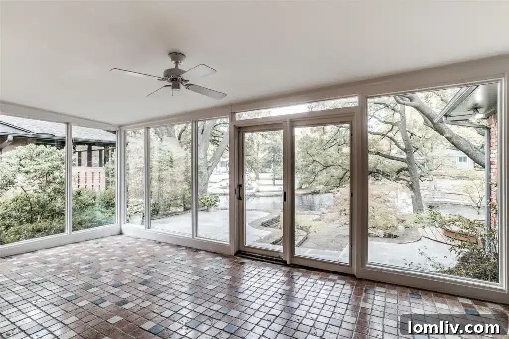 Lakewood's Rarest Gem 9 6c74543f8f69167e22ab8cd5e4d6bcd7l-m1332152721od-w1024_h768_x2_var-q2-1024x683