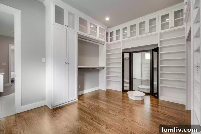 Tastefully decorated modern living space with attention to detail.