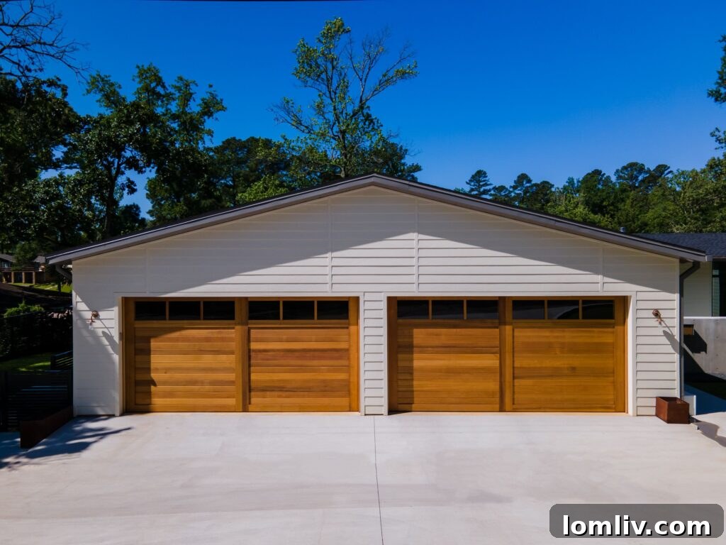 East Texas' Undiscovered Paradise: A Secluded Living Experience 6 Hudson-Builders-ext-1024x768