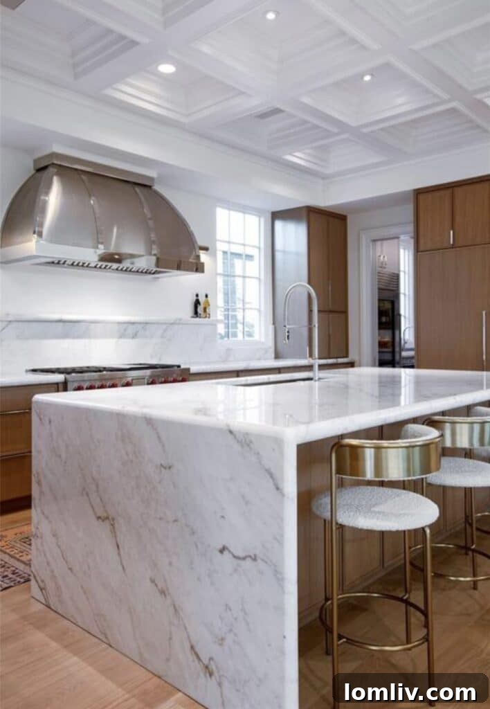 Resort-Style Primary Bathroom with Large Walk-in Closet