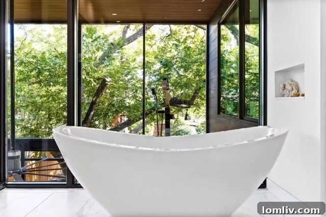 Highland Park Contemporary: An Architecture of Enduring Delight 11 Gourmet kitchen with state-of-the-art appliances and minimalist aesthetic