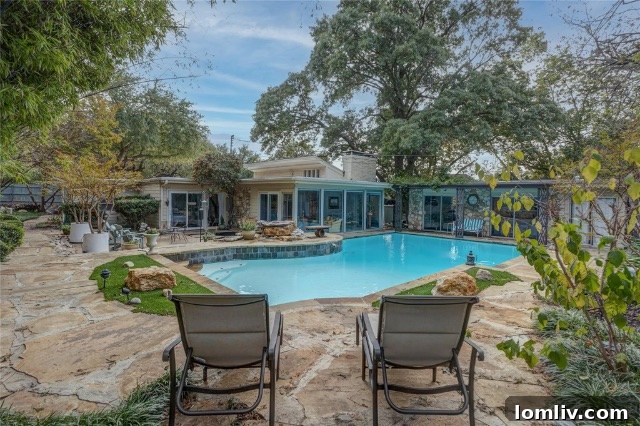 Luxury Backyard Fort Worth Pool