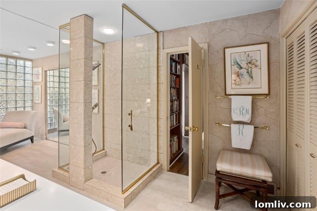 Sprawling Midcentury Interior Design