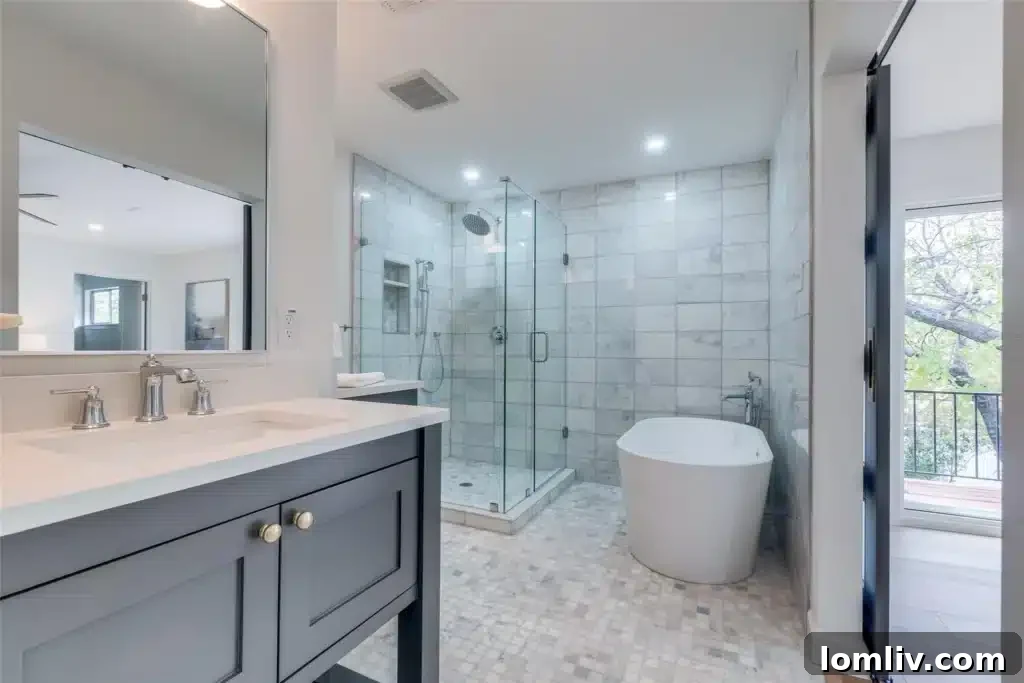 Lake Highlands Reinvented 12 Primary Bedroom with Private Balcony and Stunning Views