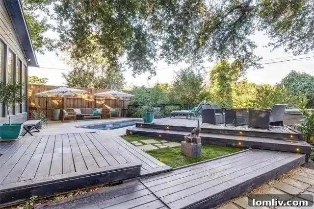 Outdoor Kitchen, Spool, and Dual Decks at 3135 Brincrest Drive
