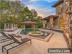Resort-style swimming pool at 5006 Brazos Court