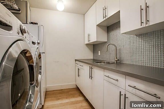 6406 Forest Creek - Functional Laundry Room