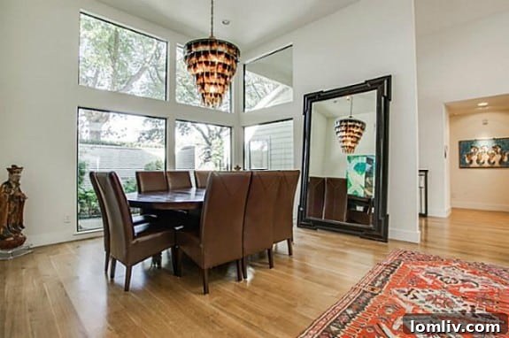 6406 Forest Creek - Elegant Dining Area