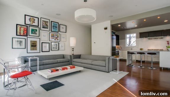 4206 Buena Vista, Dallas, TX - Elegant Living Room