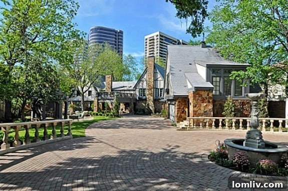 3808-Turtle-Creek-Front-575x381