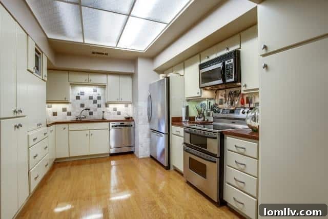 The Bonaventure kitchen-2