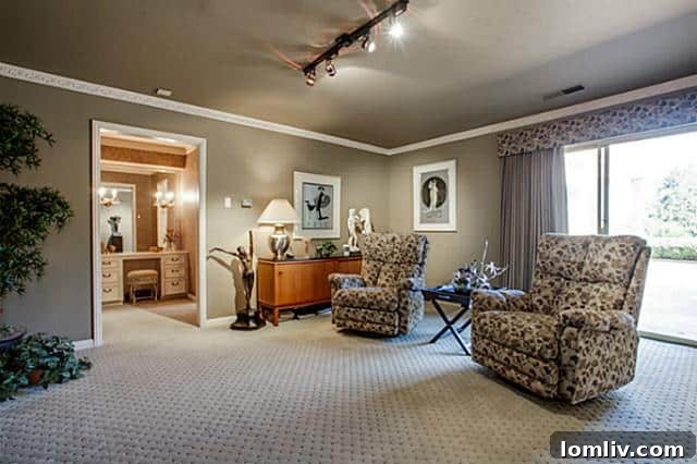 4646-Chapel-Hill-bedroom