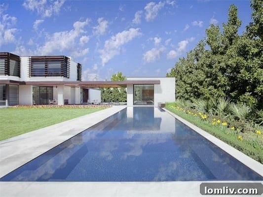 Luxury Home with Pool in Wildwood, Bluffview Dallas