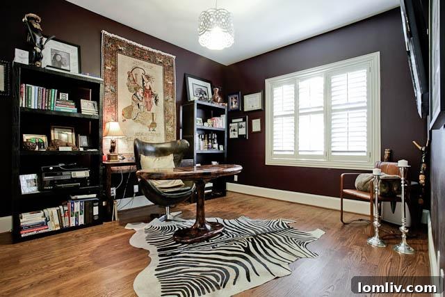 2805 Thomas Avenue - Spacious Office Area