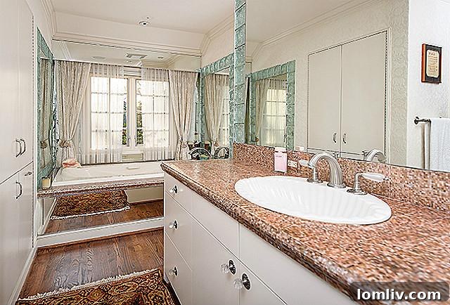 8601 Jourdan Way - Elegant Master Bathroom with Soaking Tub