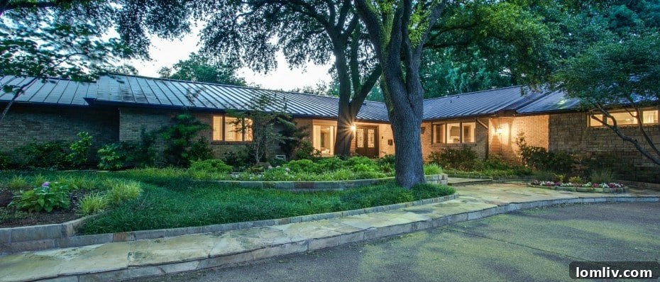 Stunning Driveway and Exterior