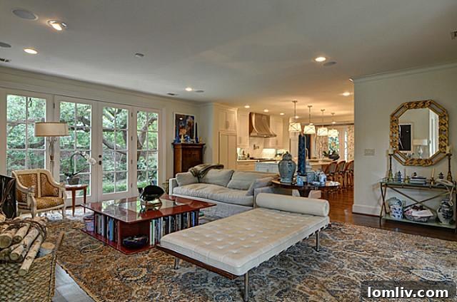 Comfortable family room with pool view at 4465 Rheims Place