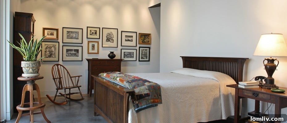 Albany TX's Distinctive Family Compound Near Art Prison Garners Wall Street Interest 14 Albany Modern Residence Bedroom