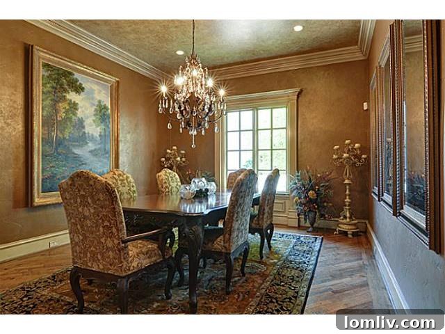 Elegant Dining Room at 3 Park Bluff with Chandelier