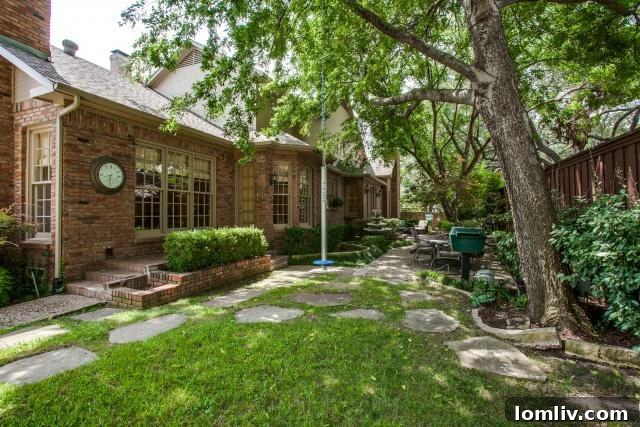 Spacious Backyard with Potential for a Pool