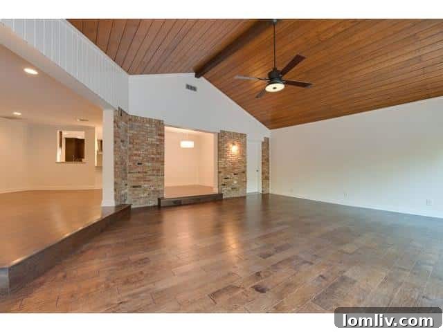 7715 Maplecrest Family Living Dining - Vaulted Ceilings