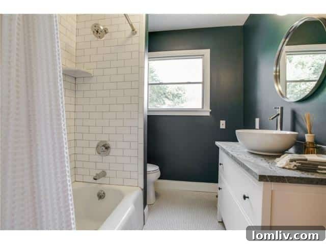 1839 Tennessee Bath1 - Renovated Bathroom with Cast Iron Tub