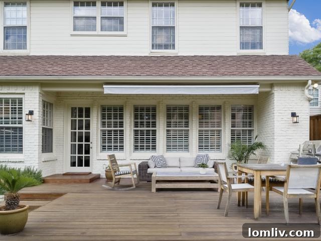 Front exterior view of the charming 4557 Belfort Avenue residence in Highland Park