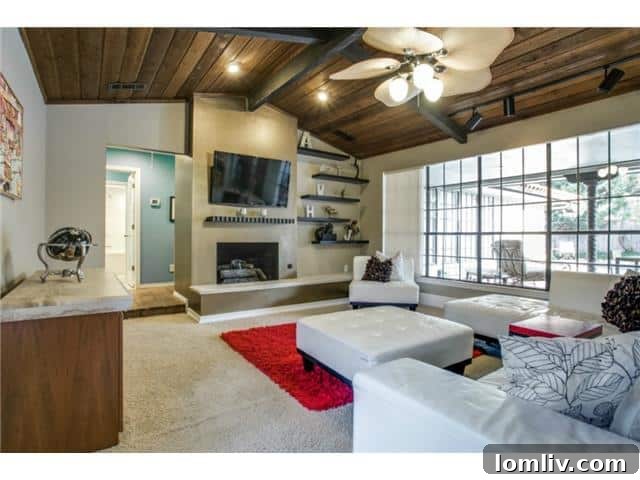 1712-Lake-Side-Living