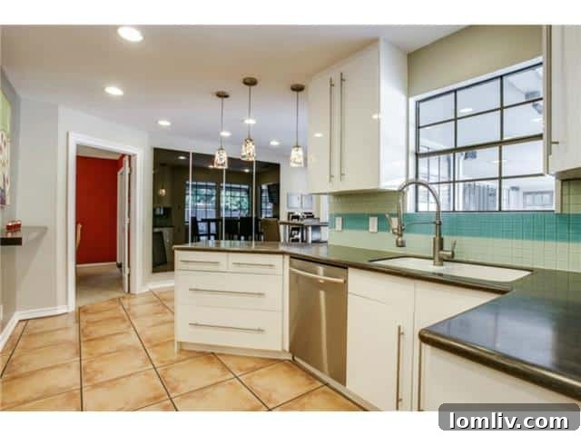 1712-Lake-Side-Kitchen-3