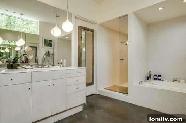 4300-Abbott-master-bath-2