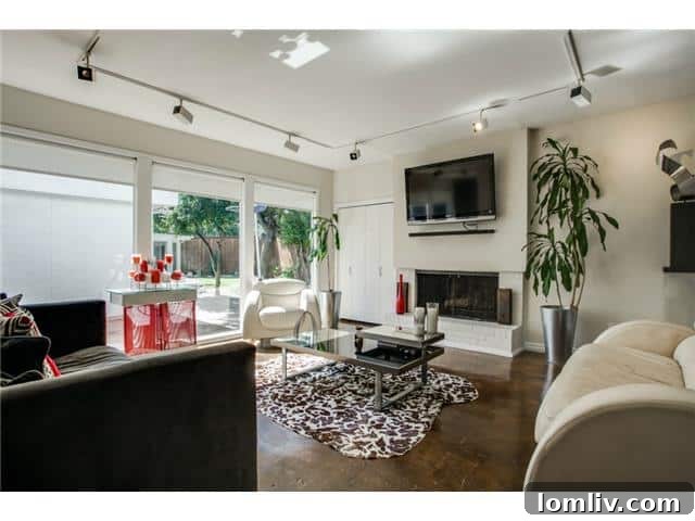 10510 Berry Knoll Living Room 1