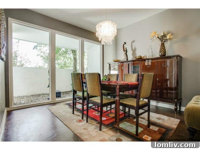 10510 Berry Knoll Dining Room