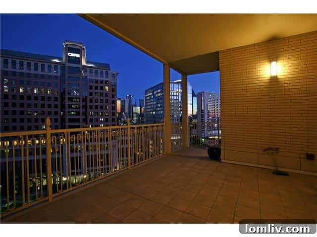 Dallas Ritz Carlton Rooftop Pool