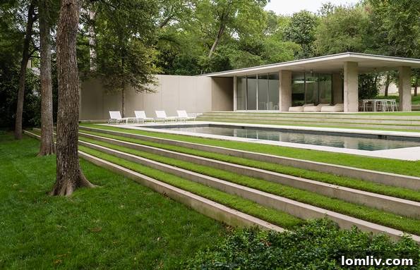 Swimming Pool Area at Philip Johnson Beck House Strait Lane