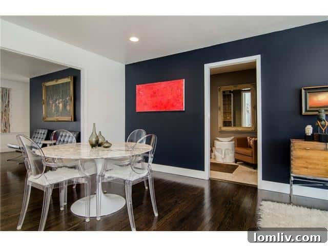 Elegant Dining Space Featuring Contemporary Art and Clean Lines