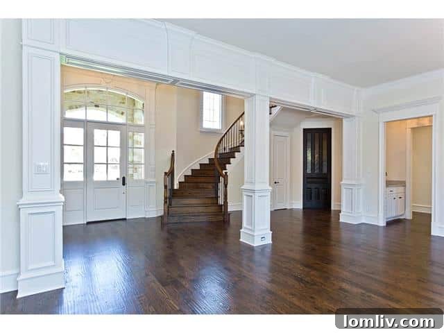 501 Creekside Entryway - Dramatic Two-Story Foyer