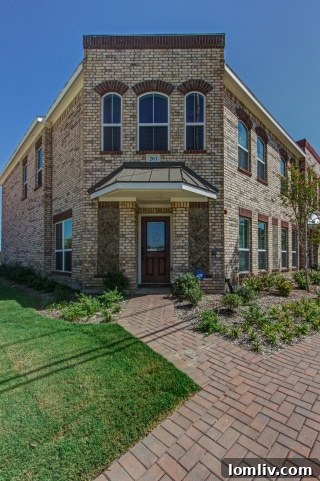 Welcoming Entrance to Your Lewisville Townhome