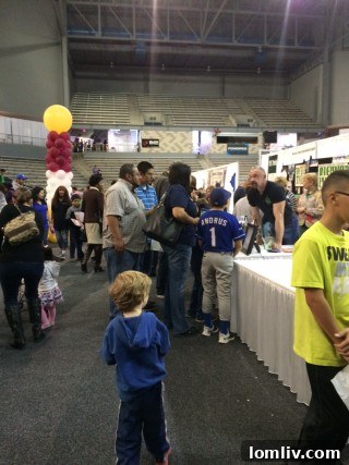 Exploring Dallas ISD School Choices at the Annual Fair