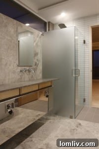 PV14-Bathroom-200x300