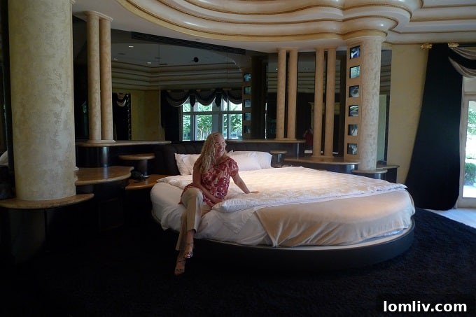 Inside Deion Sanders' luxurious former Prosper estate, showcasing opulent interior design elements.