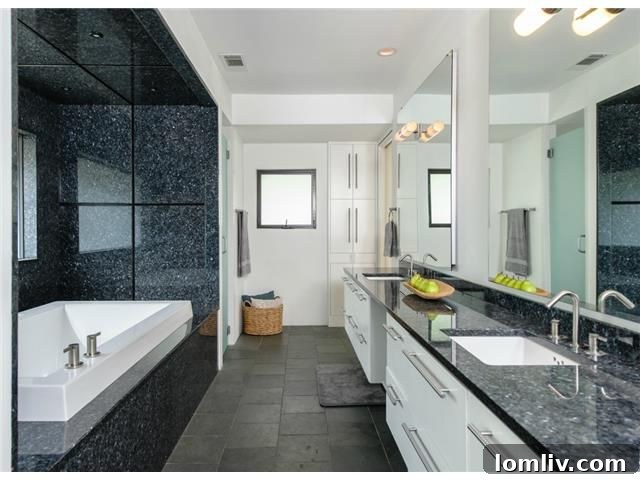 4445-College-Park-master-bath