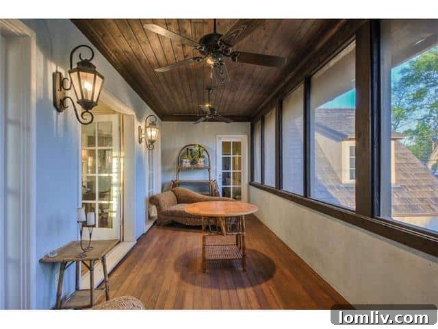 3141 Southwestern Blvd Master Porch - Screened for Relaxation