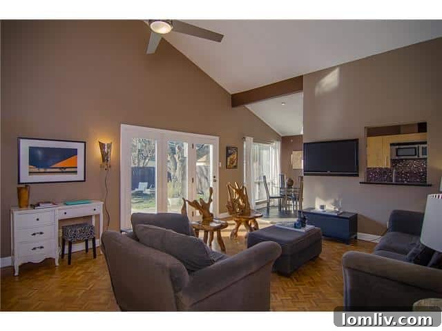 Richardson's Colorful Spark A Modern Bright Delight 12 1419-Dumont-H