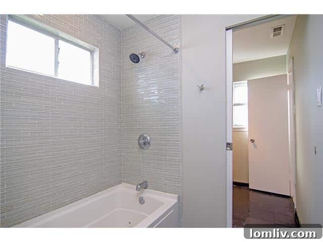 Richardson's Colorful Spark A Modern Bright Delight 24 1419-Dumont-U