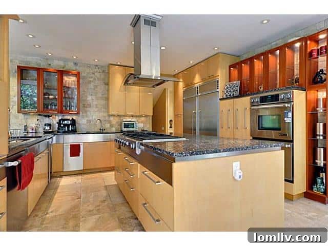 2429 N. Cooper Street Kitchen